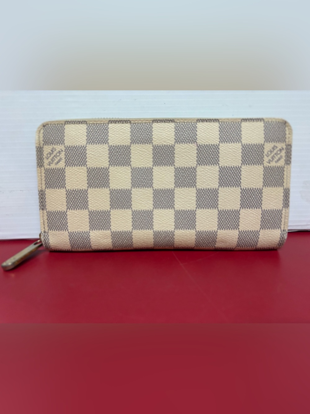 Louis Vuitton Damier Azur Zippy Wallet